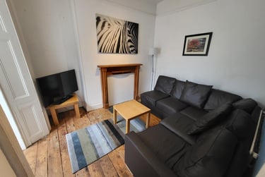 5 bed house, Cheltenham Place, Greenbank, Plymouth, PL47DZ - Image 2